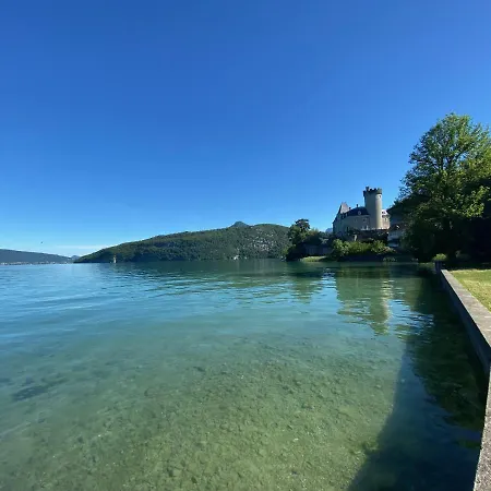 Duplex à 120 M Du D'annecy Duingt