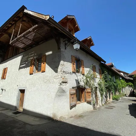 Duplex A 120 M Du D'annecy *
