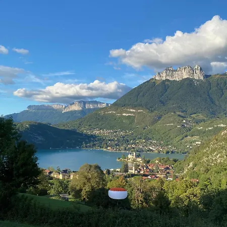 Duplex à 120 M Du D'annecy * Duingt